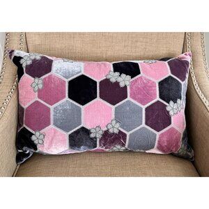 Adam and Viktoria Designer Accent Pillow 25x15 Purple Gray Hexagon Velvet Flax